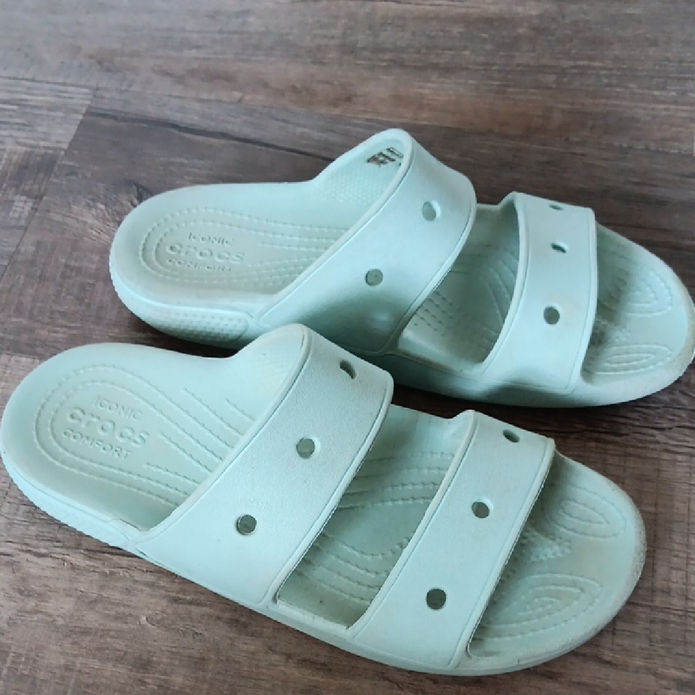 CROCS Sandals